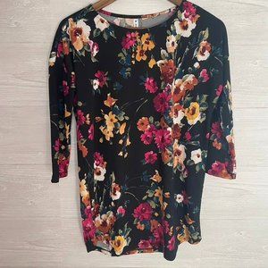 NWT Piphany Black Floral 3/4 Sleeve Tunic - Medium